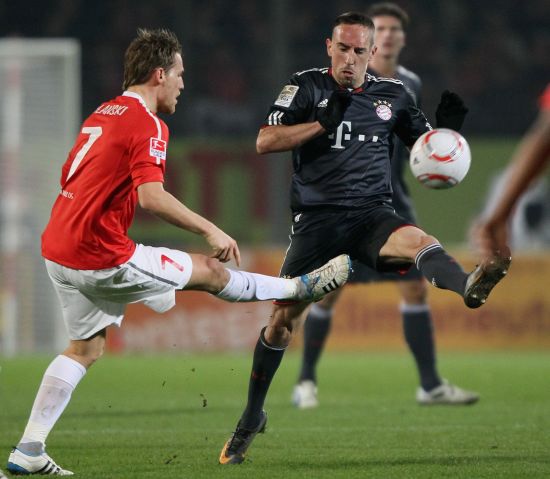 防守反击 防守反击